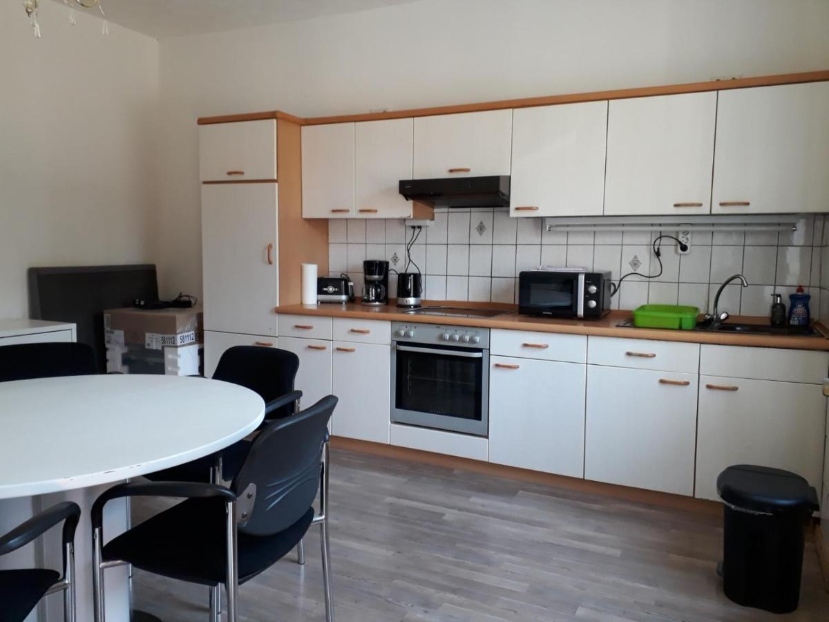Ferienwohnungen Haus Scheidter 42 萨尔布吕肯 外观 照片